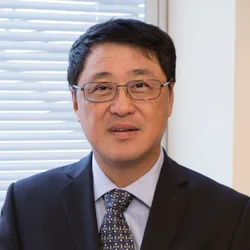 Lieping Chen 医学博士、博士